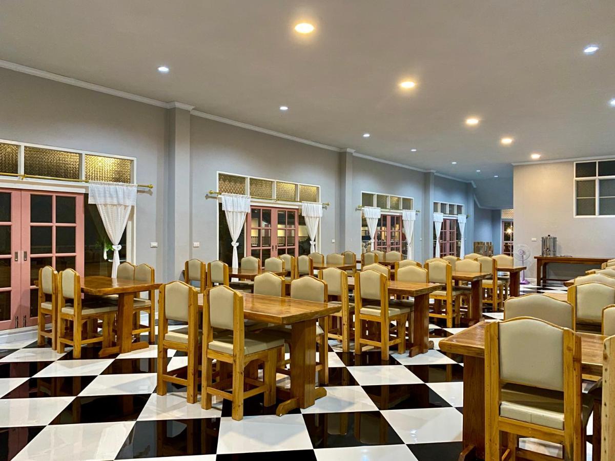 Funwan Hotel Li Buitenkant foto
