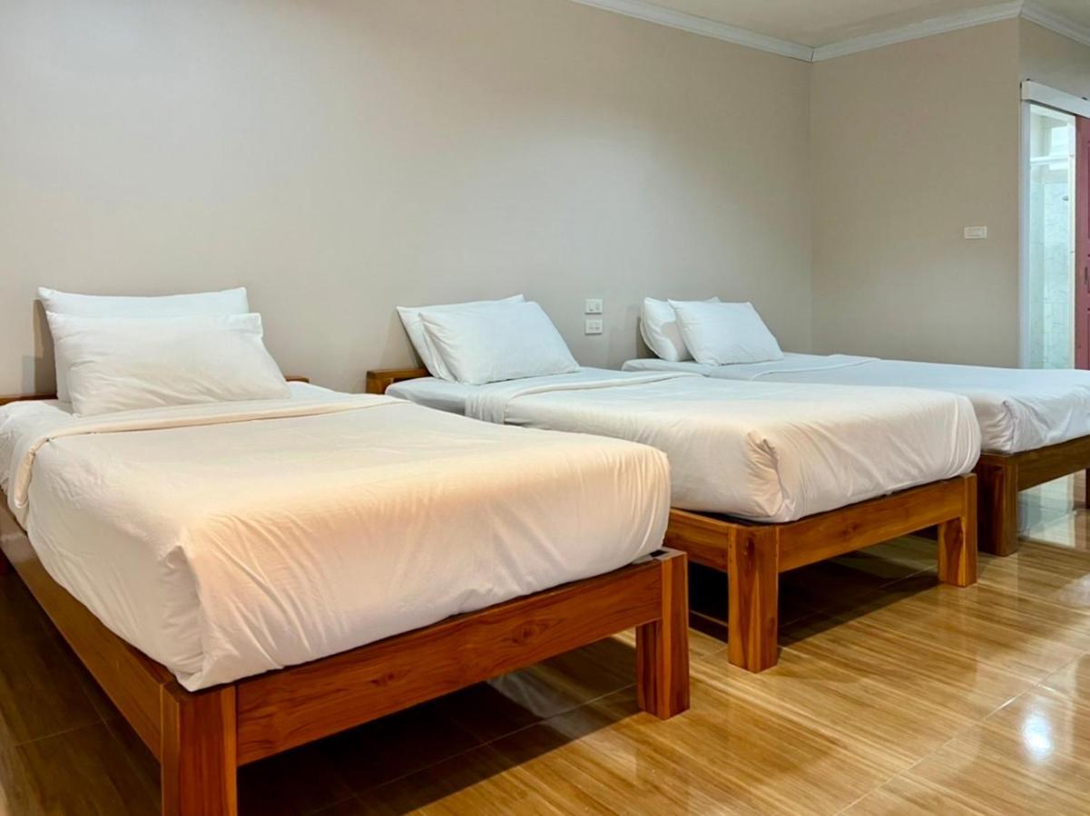 Funwan Hotel Li Buitenkant foto