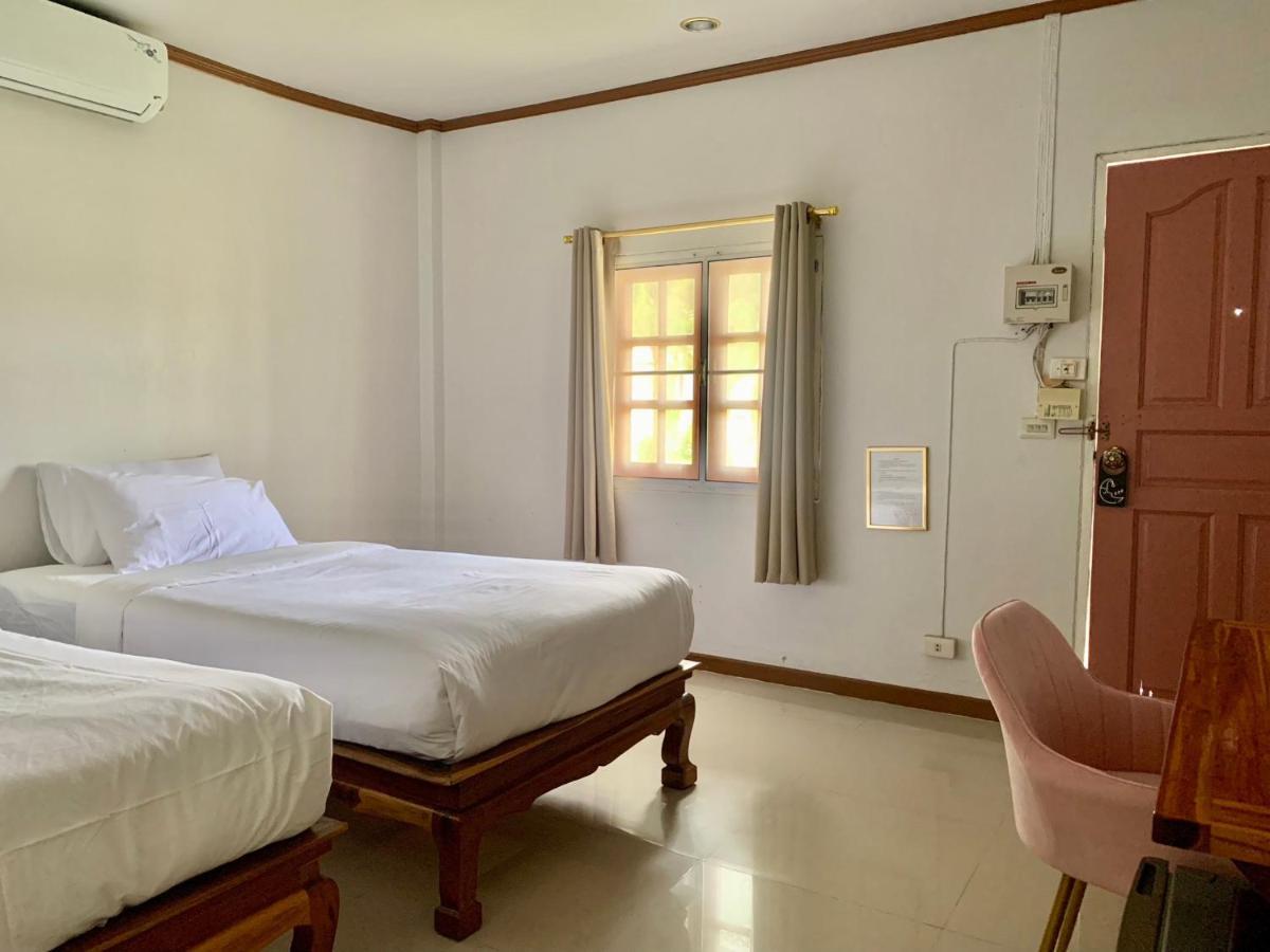 Funwan Hotel Li Buitenkant foto