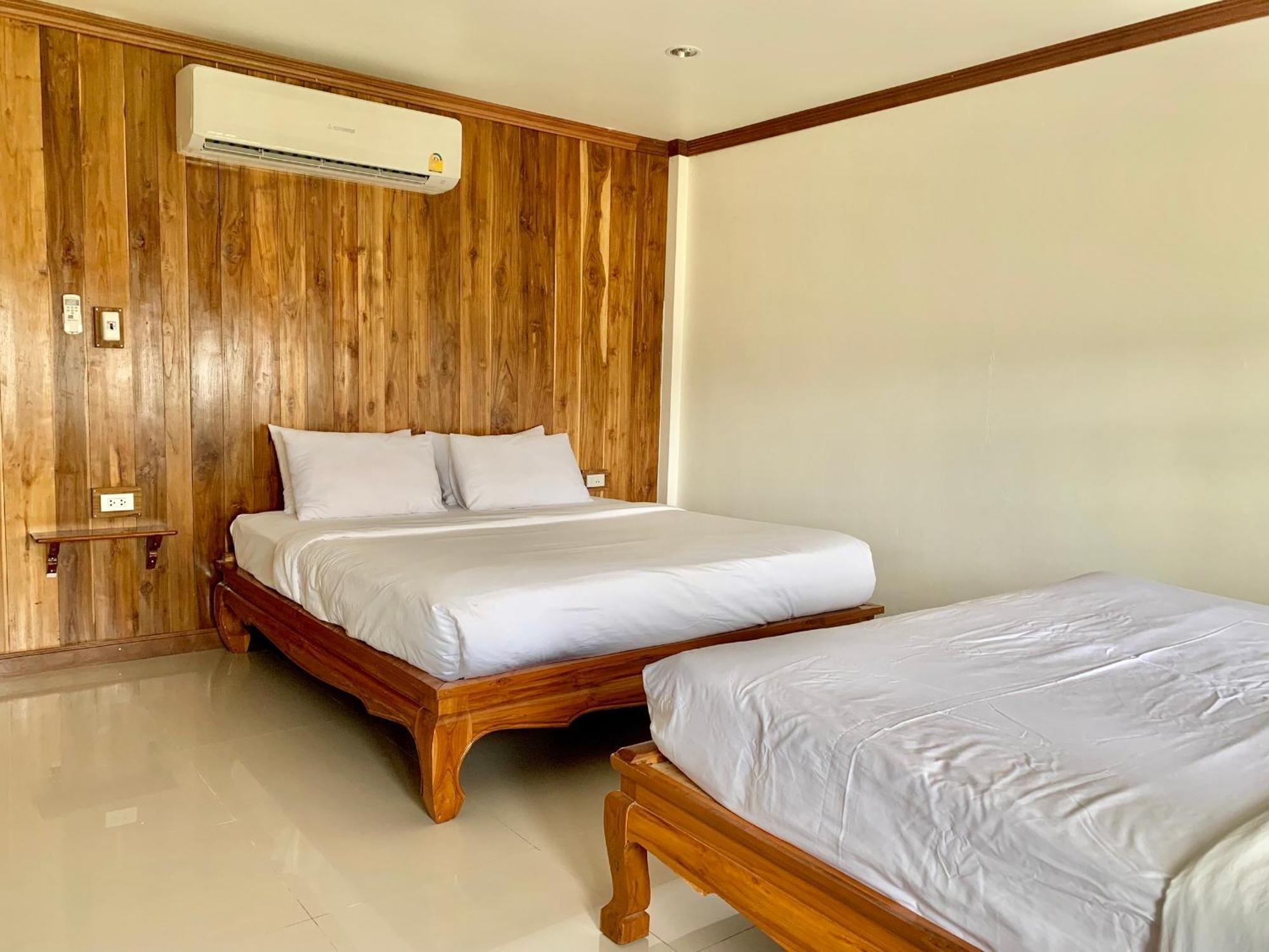 Funwan Hotel Li Buitenkant foto