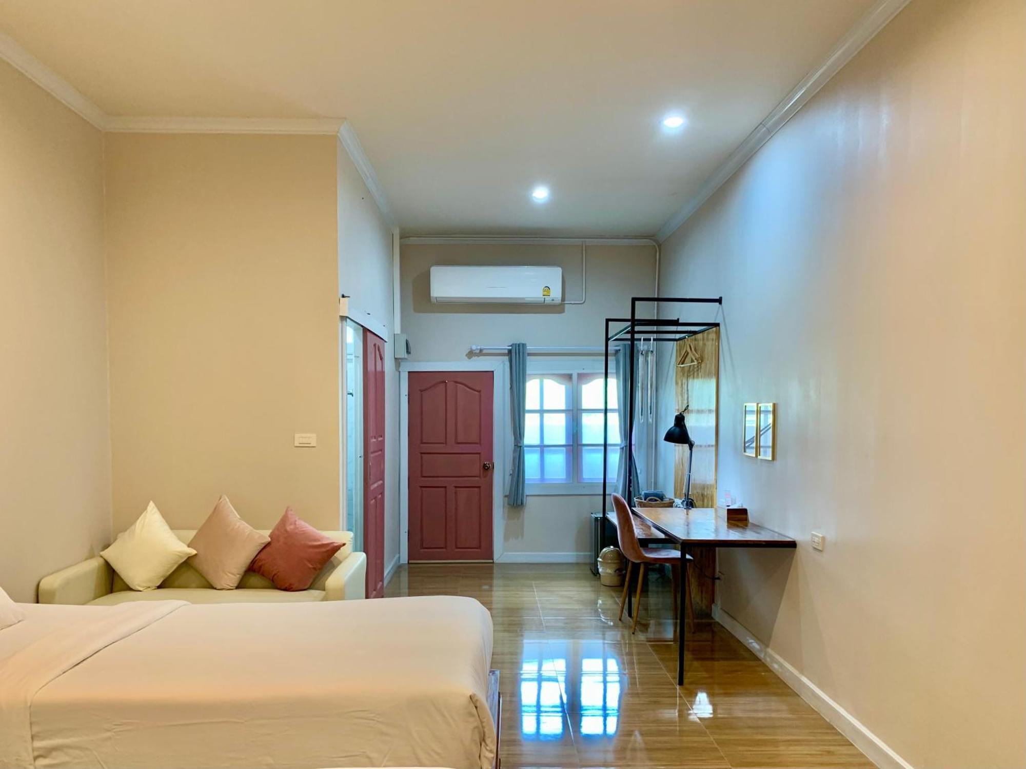 Funwan Hotel Li Buitenkant foto
