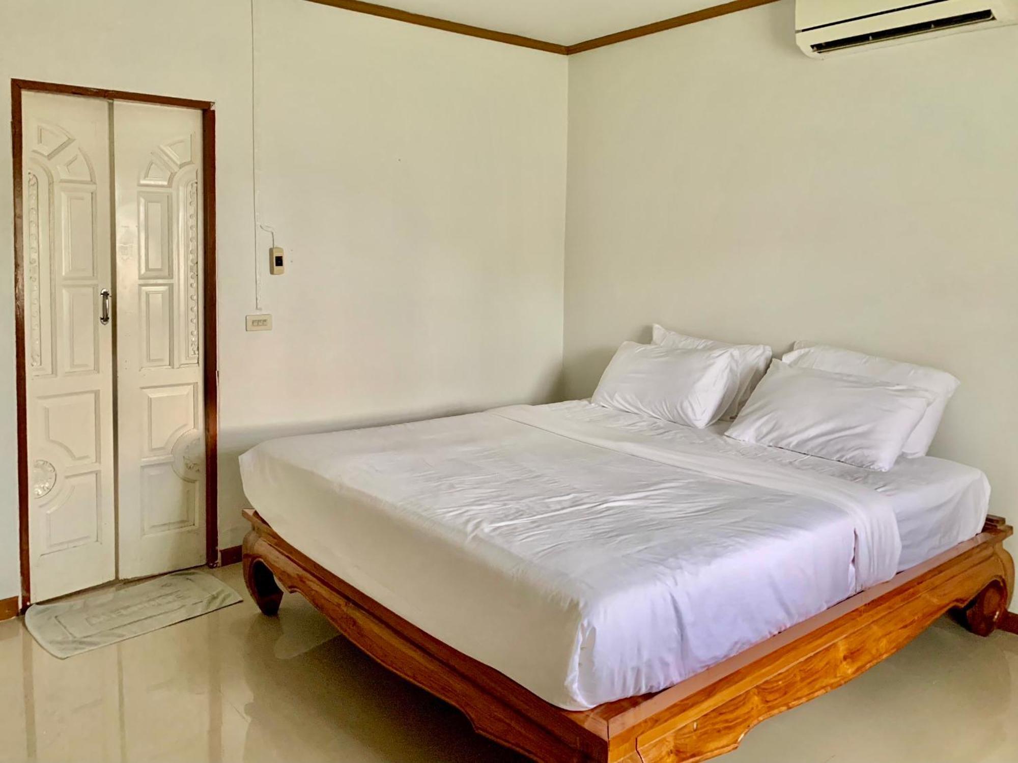 Funwan Hotel Li Buitenkant foto
